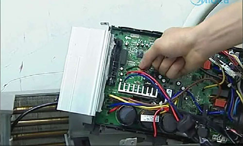 港闸美的空调电话是多少